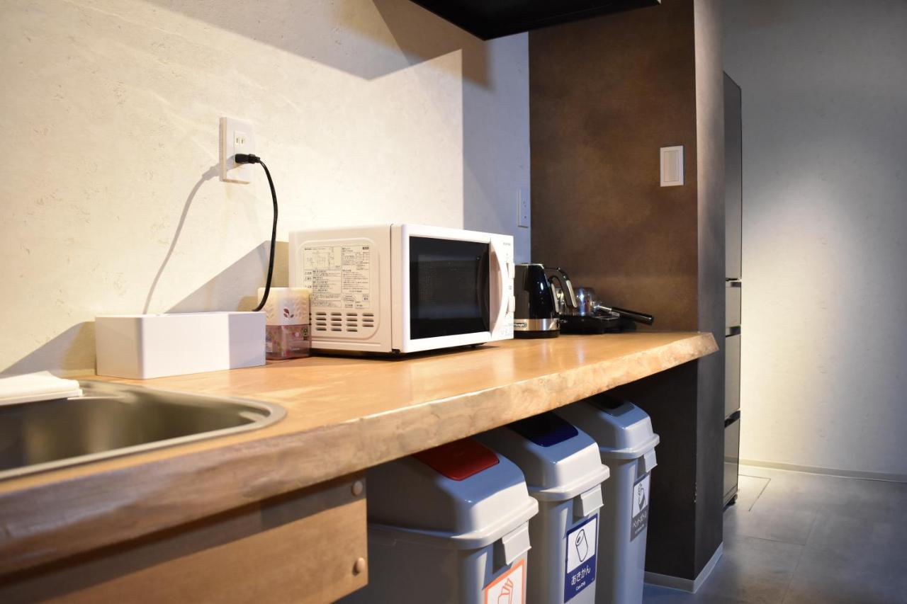 Shinsaibashi House Hotel Osaka Bagian luar foto