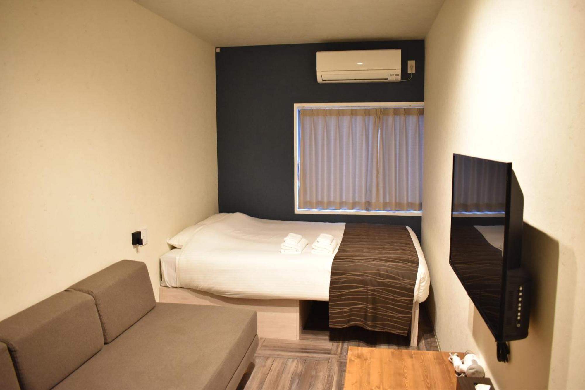 Shinsaibashi House Hotel Osaka Ruang foto