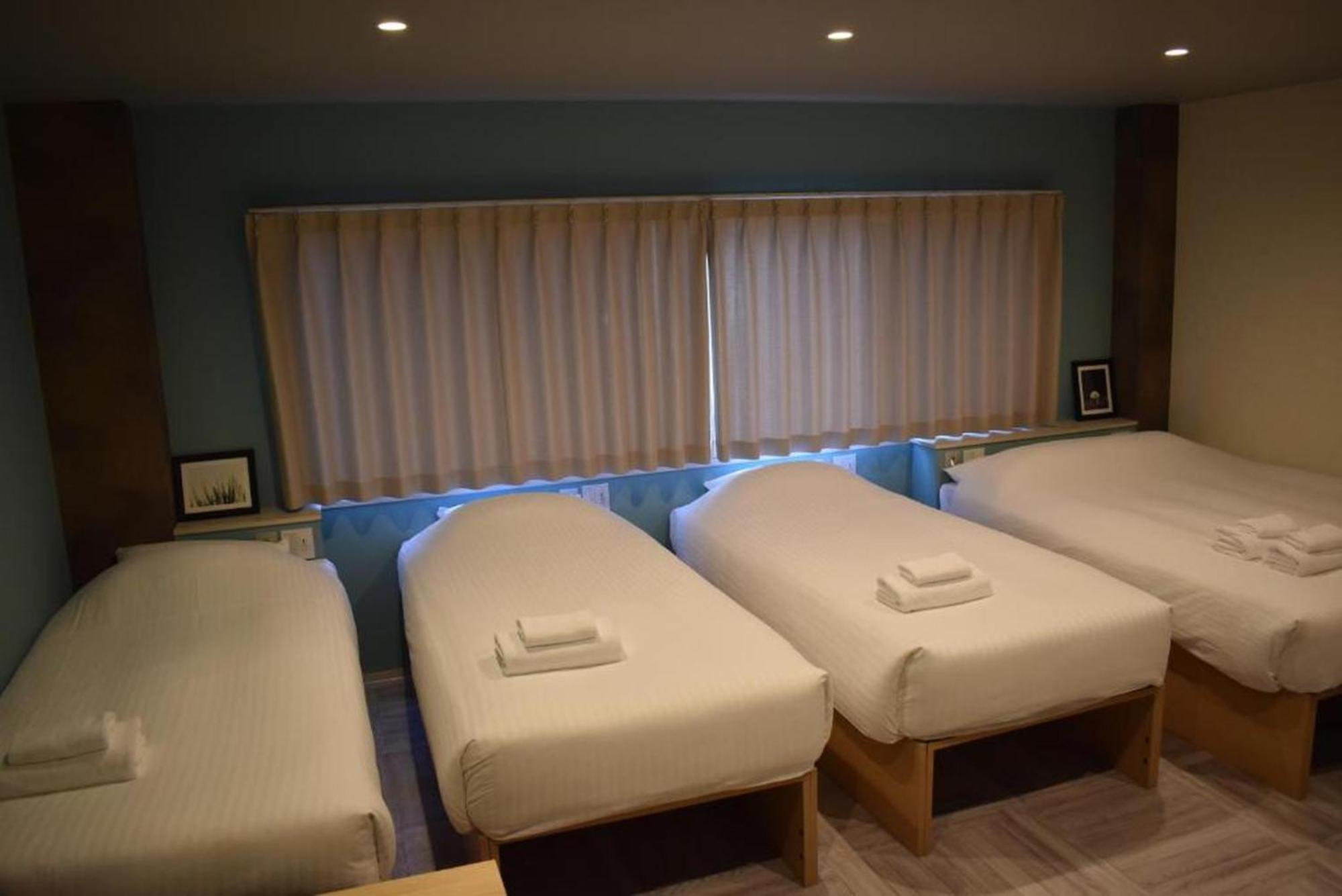 Shinsaibashi House Hotel Osaka Ruang foto