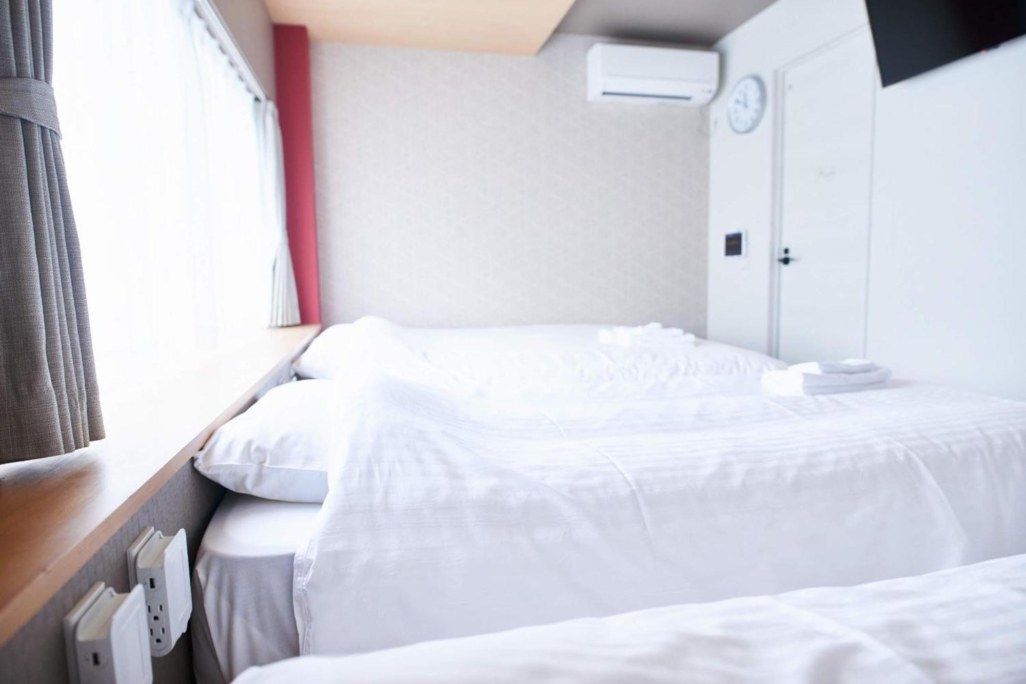 Shinsaibashi House Hotel Osaka Ruang foto
