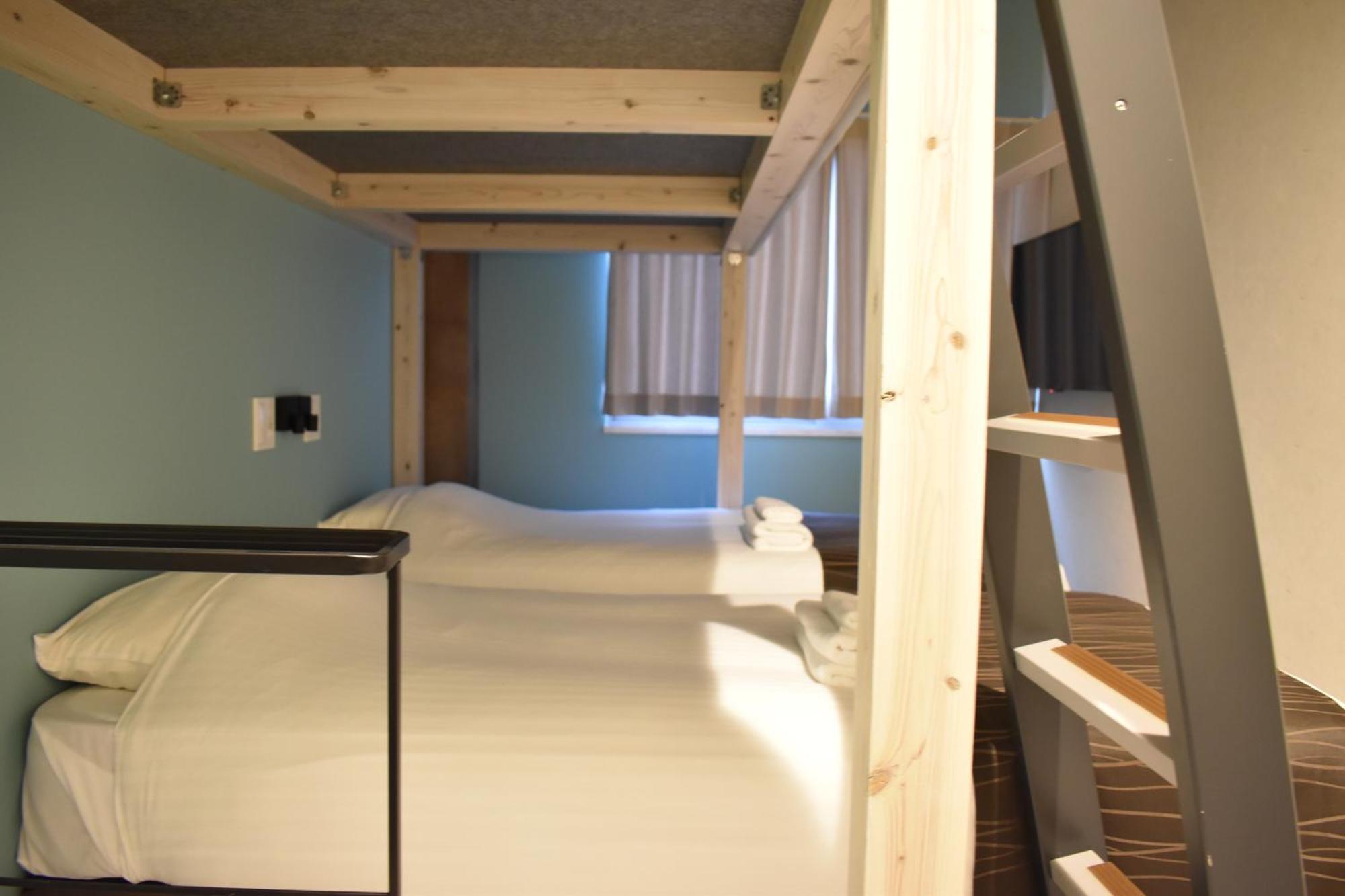 Shinsaibashi House Hotel Osaka Ruang foto